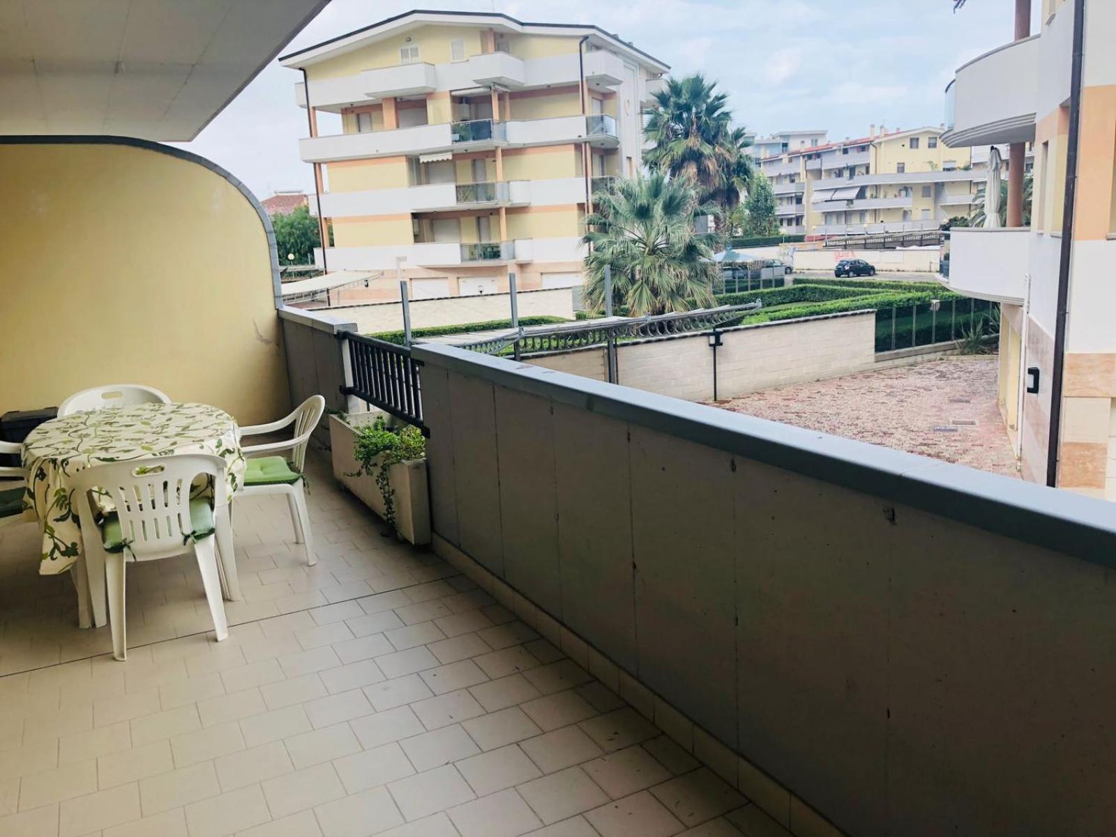 Primo Vere Pescara Luaran gambar
